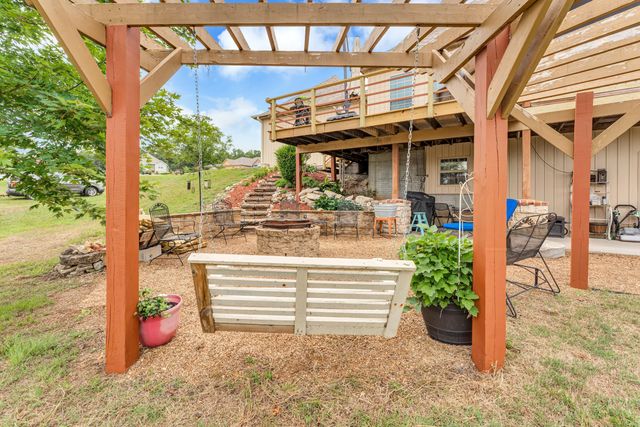 129 Hackberry Lane, Branson, MO 65616