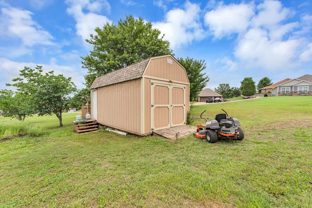 129 Hackberry Lane, Branson, MO 65616