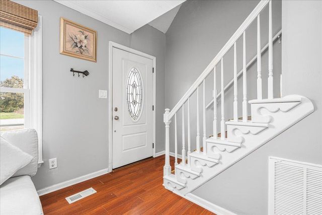 515 Berlin Drive, Versailles, KY 40383