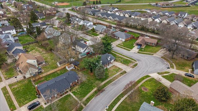 515 Berlin Drive, Versailles, KY 40383