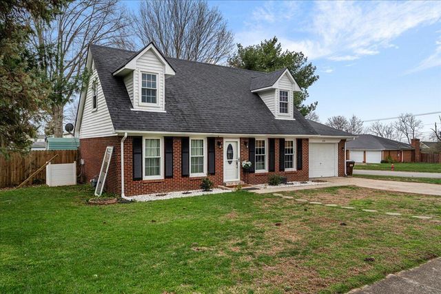 515 Berlin Drive, Versailles, KY 40383