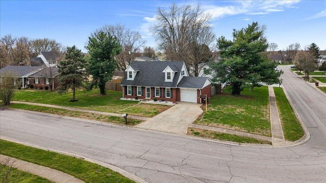515 Berlin Drive, Versailles, KY 40383