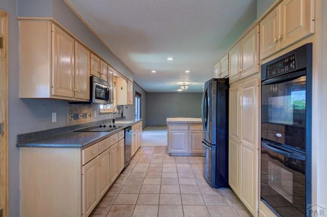 56 Sierra Dr, La Junta, CO 81050