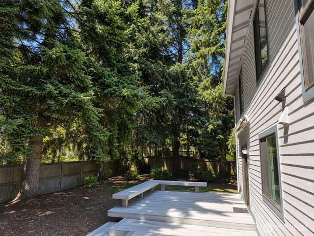 9829 59th Street Ct W, University Place, WA 98467