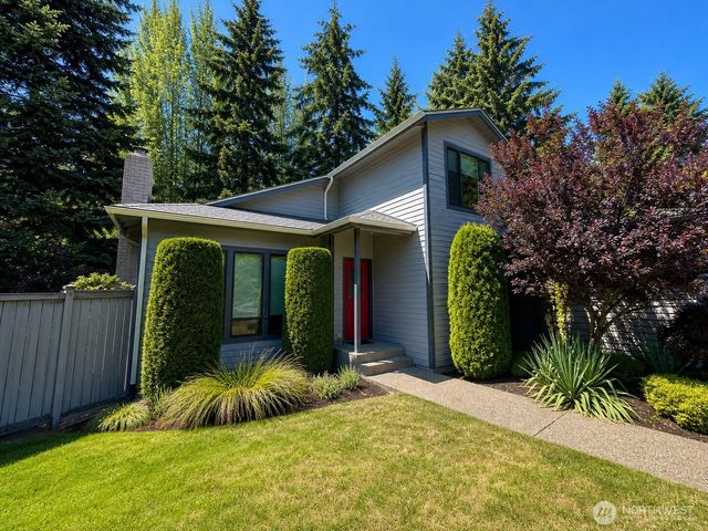 9829 59th Street Ct W, University Place, WA 98467