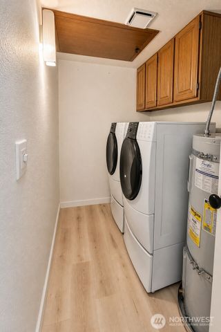 9829 59th Street Ct W, University Place, WA 98467