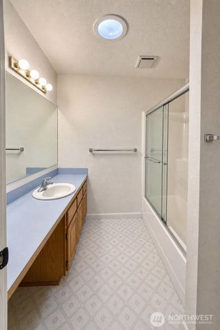 9829 59th Street Ct W, University Place, WA 98467