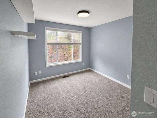 9829 59th Street Ct W, University Place, WA 98467