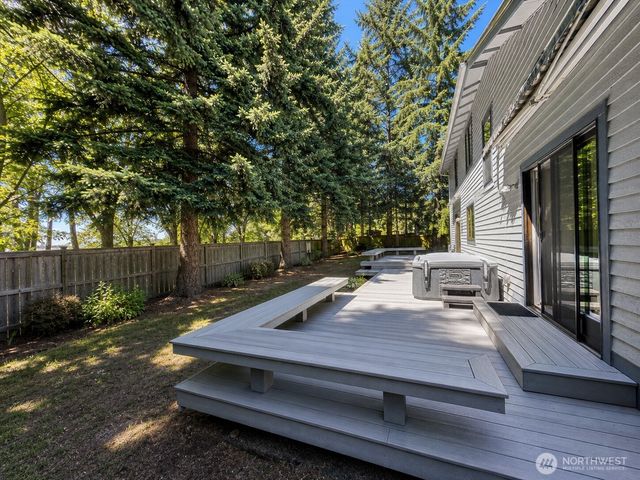 9829 59th Street Ct W, University Place, WA 98467