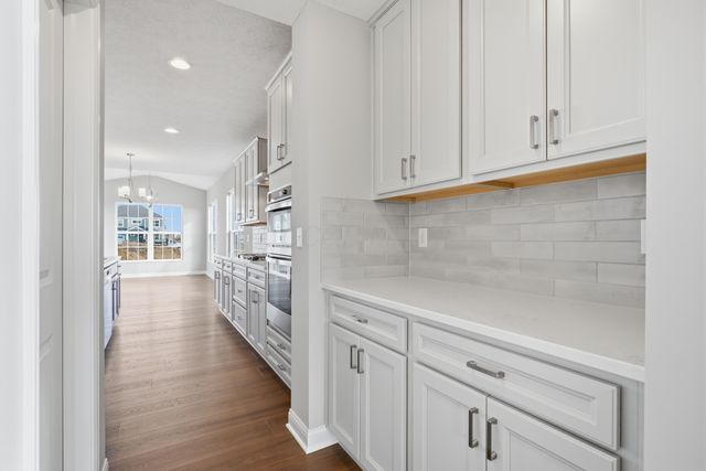 7230 Pear Field Way, Plain City, OH 43064