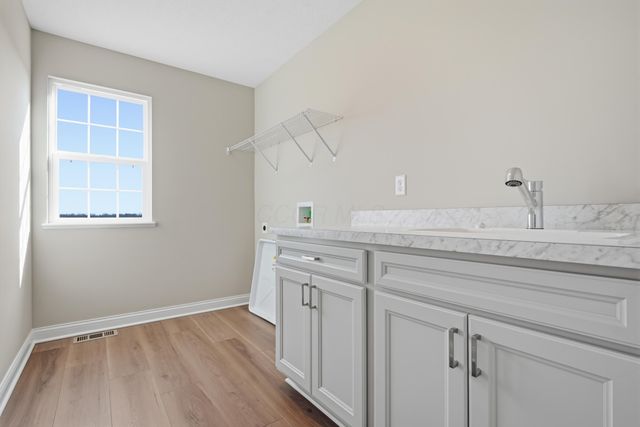 7230 Pear Field Way, Plain City, OH 43064