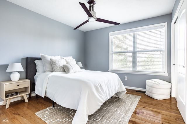 13896 Twin Lakes Circle E, Carmel, IN 46074