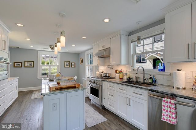 1030 BOUCHER AVE, Annapolis, MD 21403