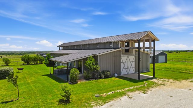 11802 E Rocky Creek Road, Crowley, TX 76036