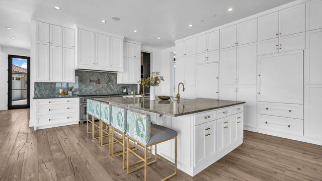 11802 E Rocky Creek Road, Crowley, TX 76036