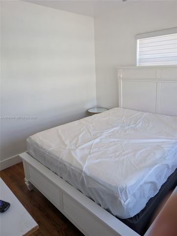 326 Wilson St 201, Hollywood, FL 33019