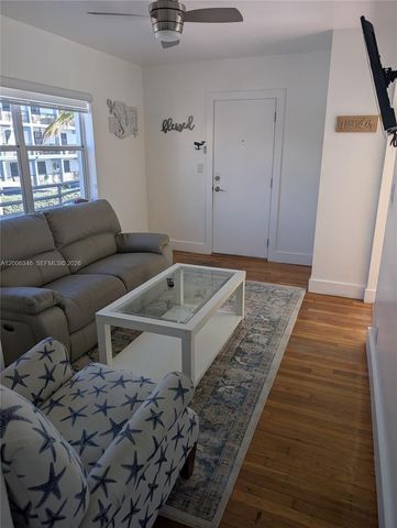 326 Wilson St 201, Hollywood, FL 33019