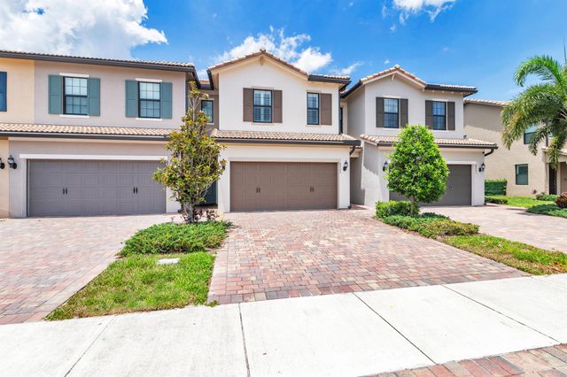 8243 Cinch Way, Lake Worth, FL 33467