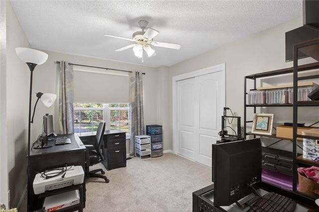 308 Waters Edge LN, Suffolk, VA 23435