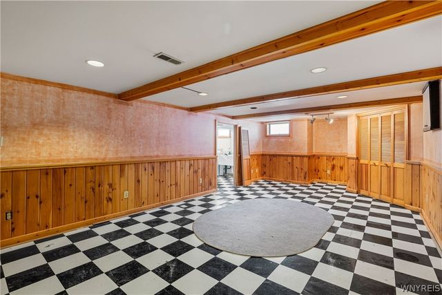 30 Parktrail Lane, Cheektowaga, NY 14227