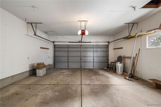 30 Parktrail Lane, Cheektowaga, NY 14227