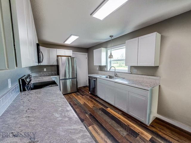 700 Solar Way, Bozeman, MT 59715