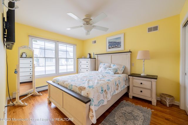 219 3rd Avenue, Ortley Beach, NJ 08751