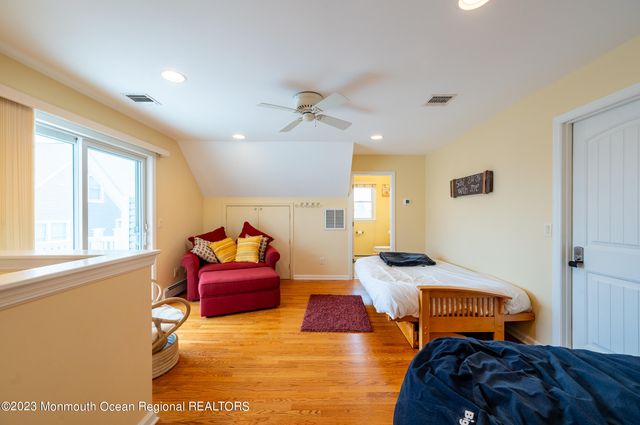219 3rd Avenue, Ortley Beach, NJ 08751