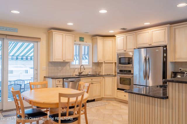 219 3rd Avenue, Ortley Beach, NJ 08751