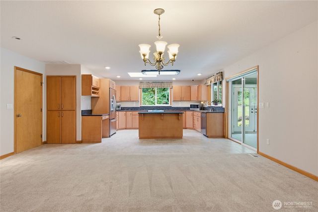 18108 SE 440th Street, Enumclaw, WA 98022