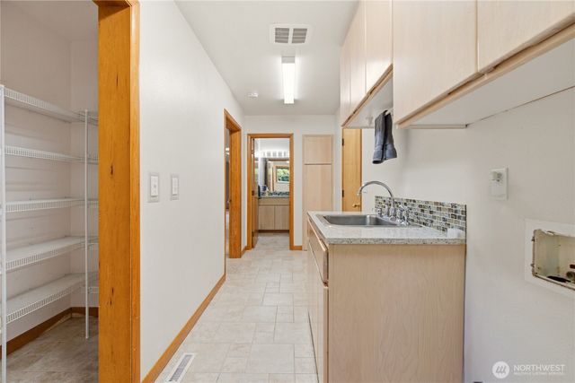 18108 SE 440th Street, Enumclaw, WA 98022