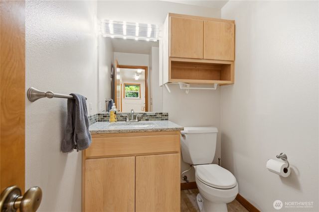 18108 SE 440th Street, Enumclaw, WA 98022