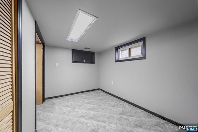 185 Larch Avenue, Teaneck, NJ 07666