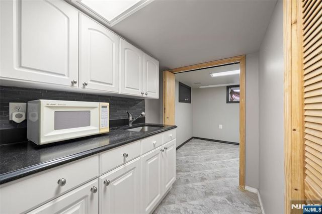 185 Larch Avenue, Teaneck, NJ 07666