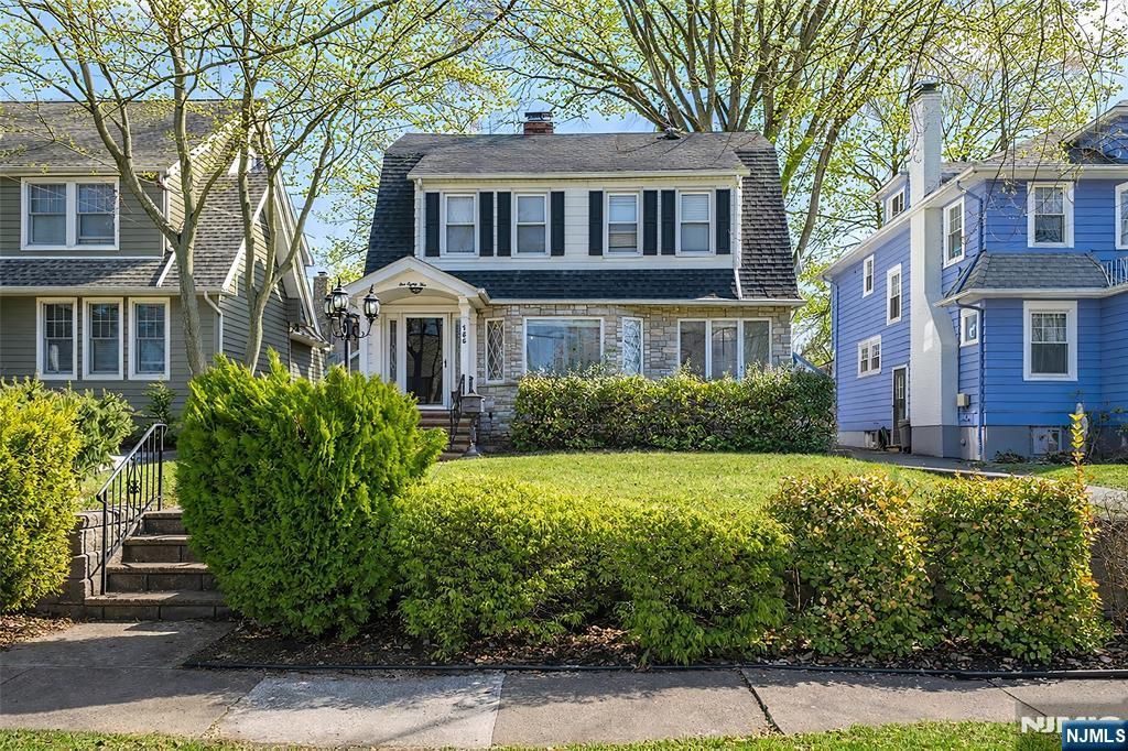 185 Larch Avenue, Teaneck, NJ 07666