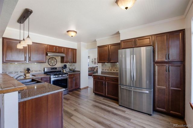 4842 S Bahama Way, Aurora, CO 80015