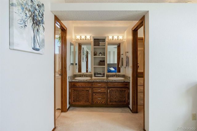 4842 S Bahama Way, Aurora, CO 80015