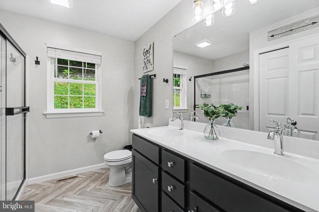 110 STONE ARCH DR, Marysville, PA 17053