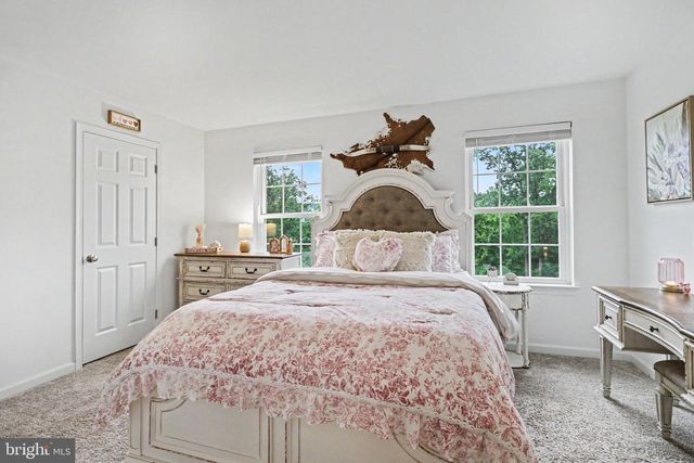 110 STONE ARCH DR, Marysville, PA 17053