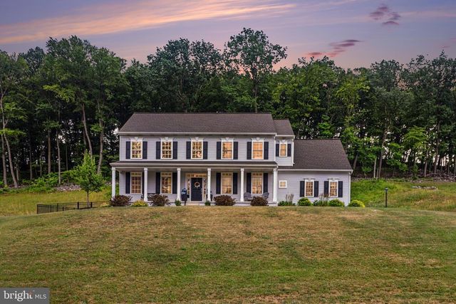 110 STONE ARCH DR, Marysville, PA 17053