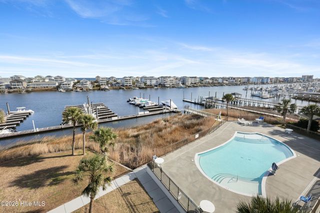 1080 Saint Joseph Street Apt 4c, Carolina Beach, NC 28428