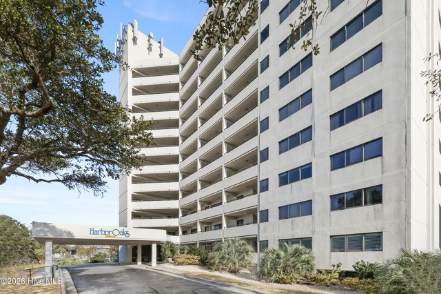 1080 Saint Joseph Street Apt 4c, Carolina Beach, NC 28428