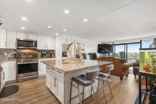 1080 Saint Joseph Street Apt 4c, Carolina Beach, NC 28428