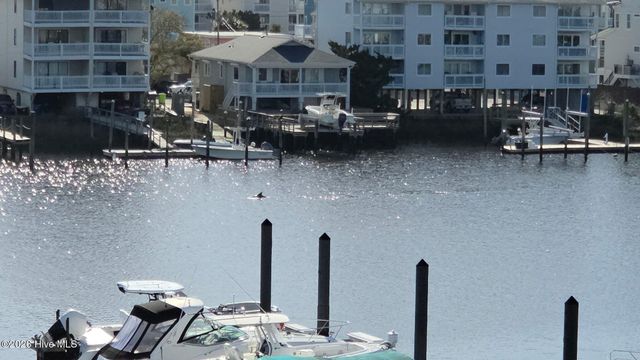 1080 Saint Joseph Street Apt 4c, Carolina Beach, NC 28428