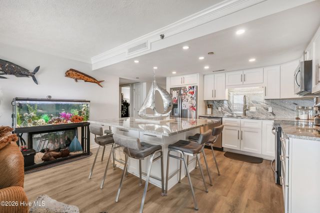 1080 Saint Joseph Street Apt 4c, Carolina Beach, NC 28428