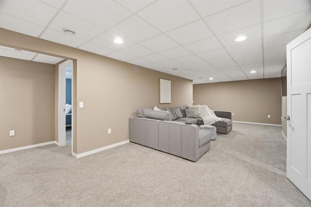3810 APPLE LANE, Oshkosh, WI 54902