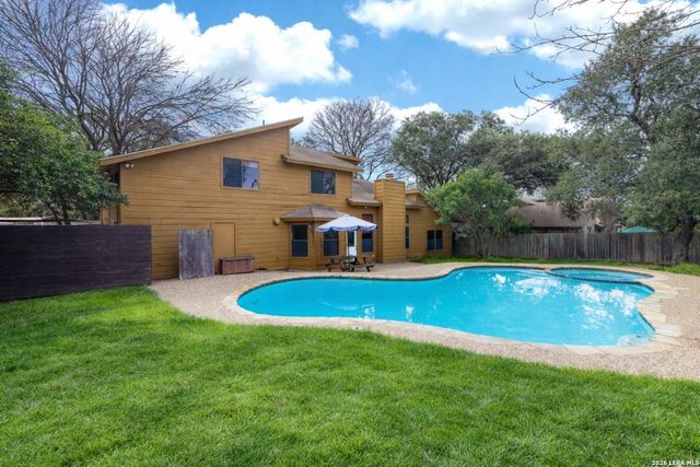 3615 Shallow Brook, San Antonio, TX 78247