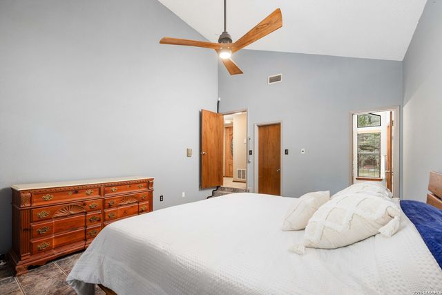 3615 Shallow Brook, San Antonio, TX 78247