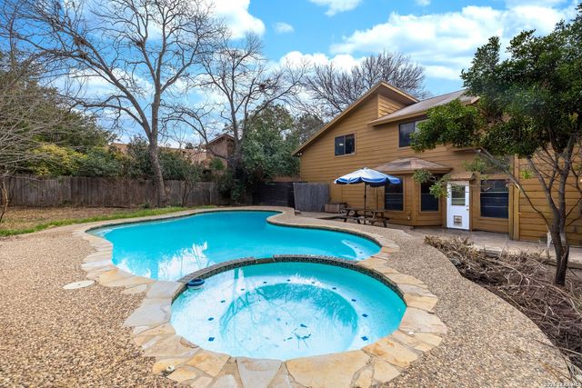 3615 Shallow Brook, San Antonio, TX 78247