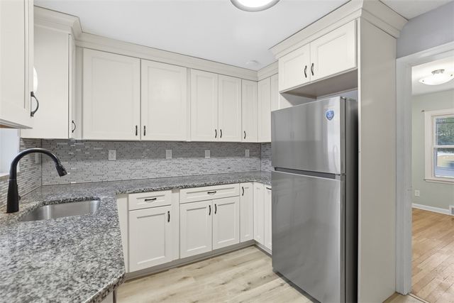 2612 Bethel Church Rd, Bethel Park, PA 15102